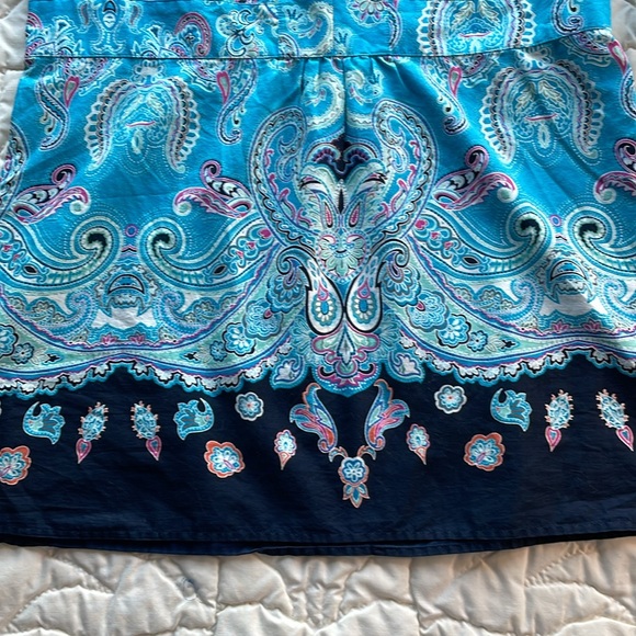 Boho Style, Shirt Size M Ann Taylor “Loft”, Blue  Paisley - Picture 5 of 9